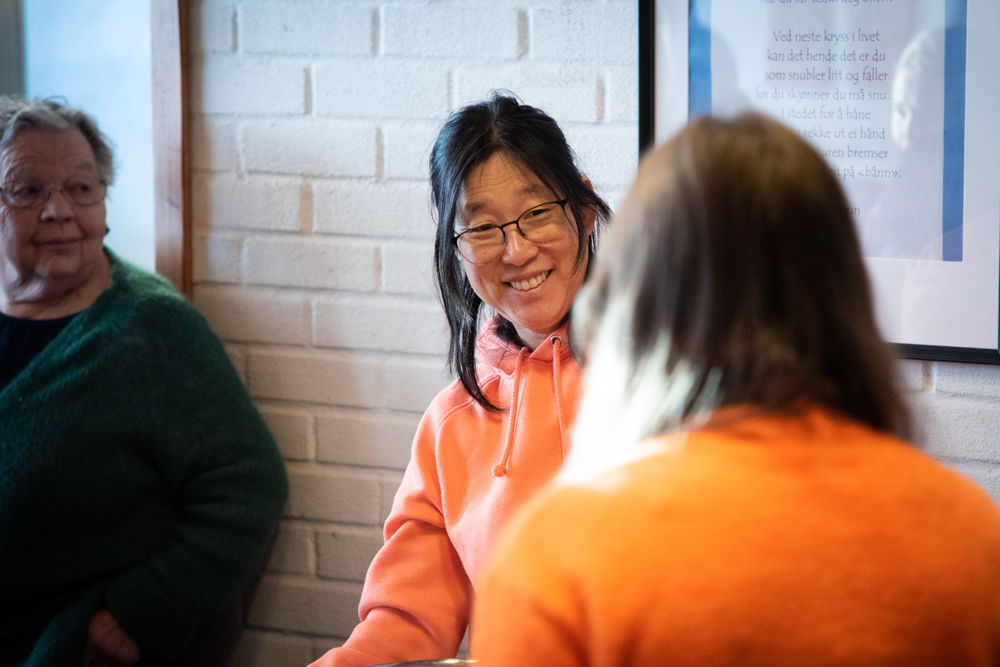 Ida serverer suppe og smil.