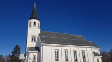 Arneberg kirke. Foto: Anne Bråten Edvardsen