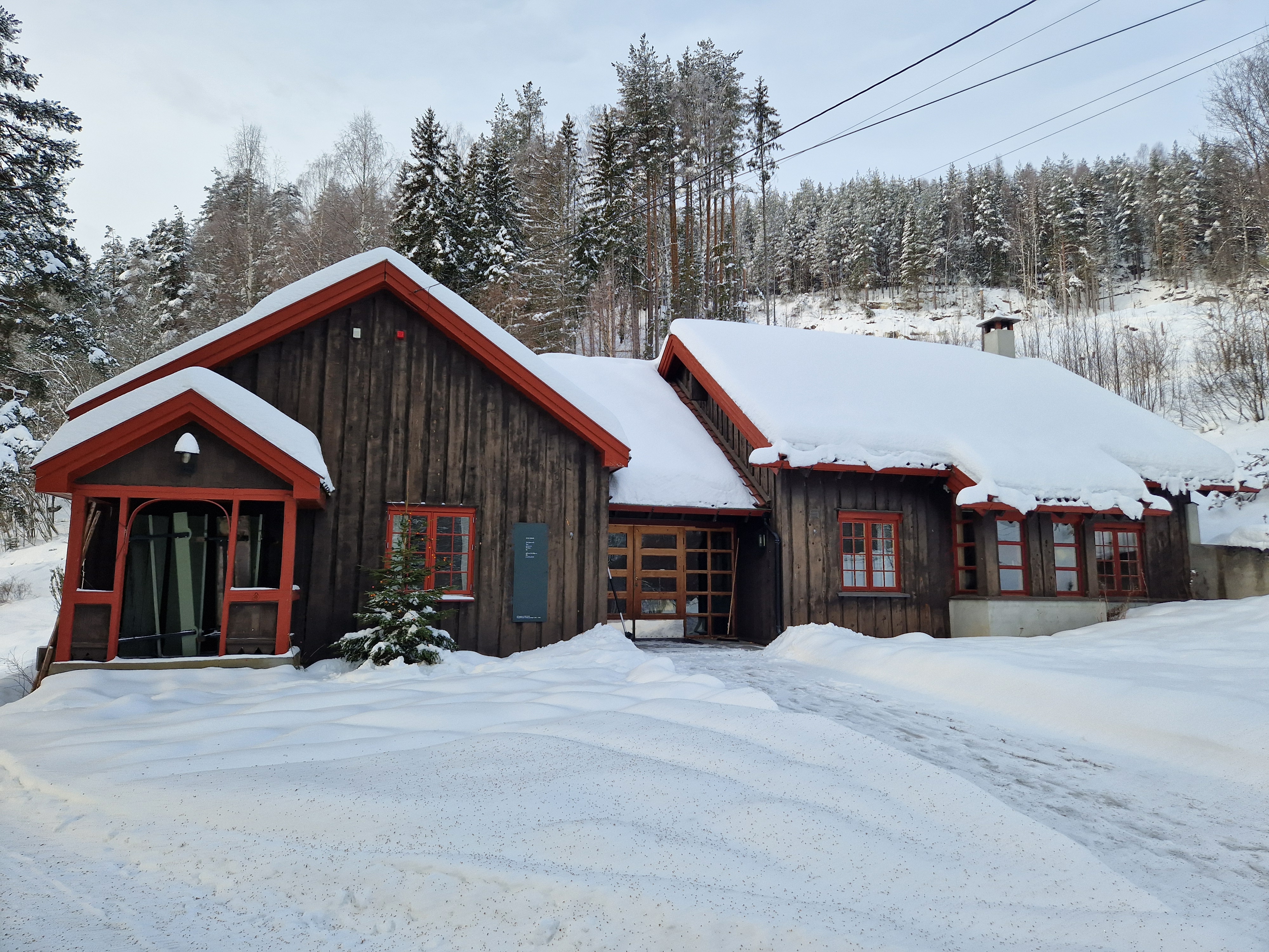 Rollag kirkestue, Rollagsvegen 570