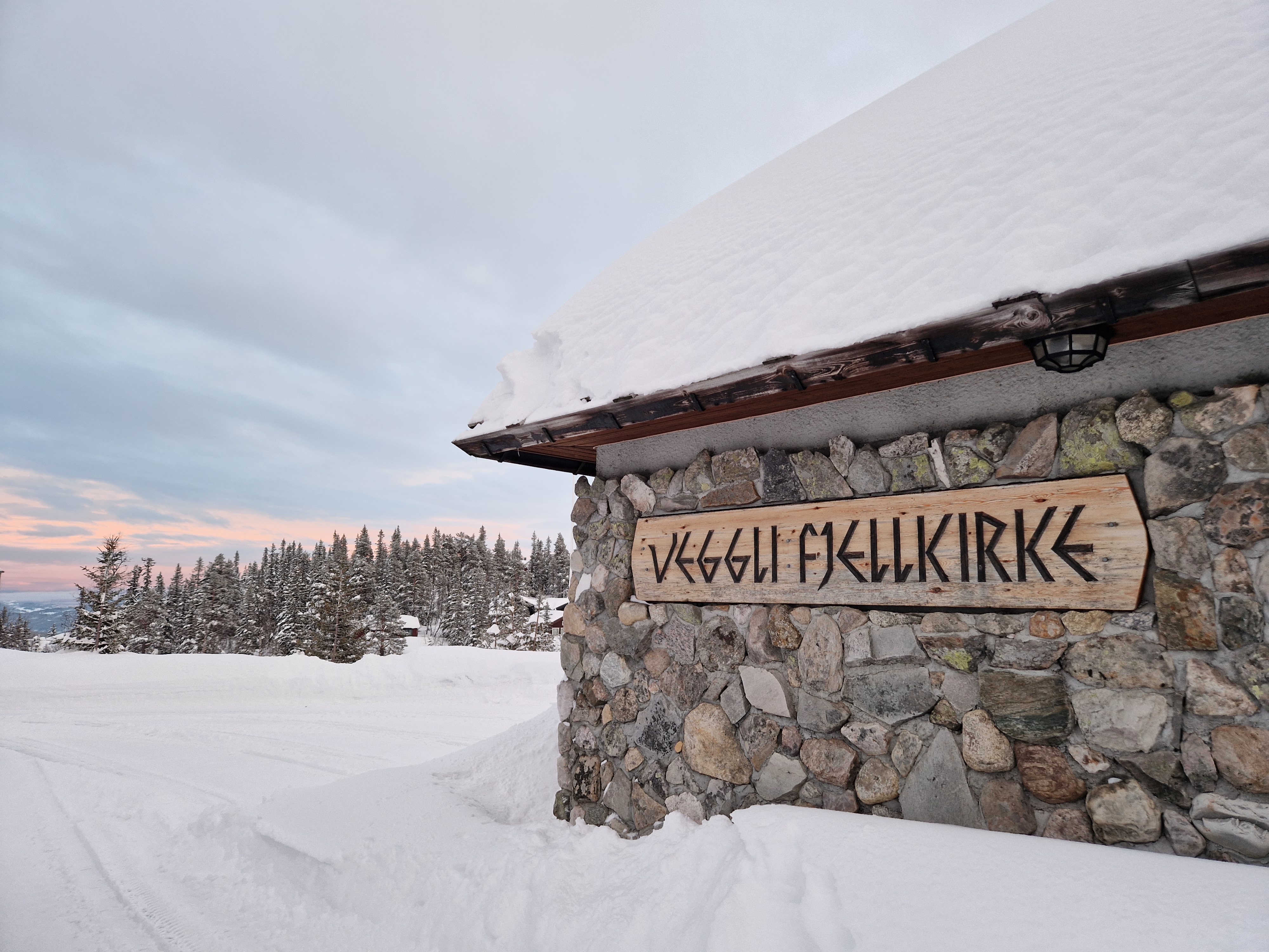 Åpen kirke på Vegglifjell i vinterferien