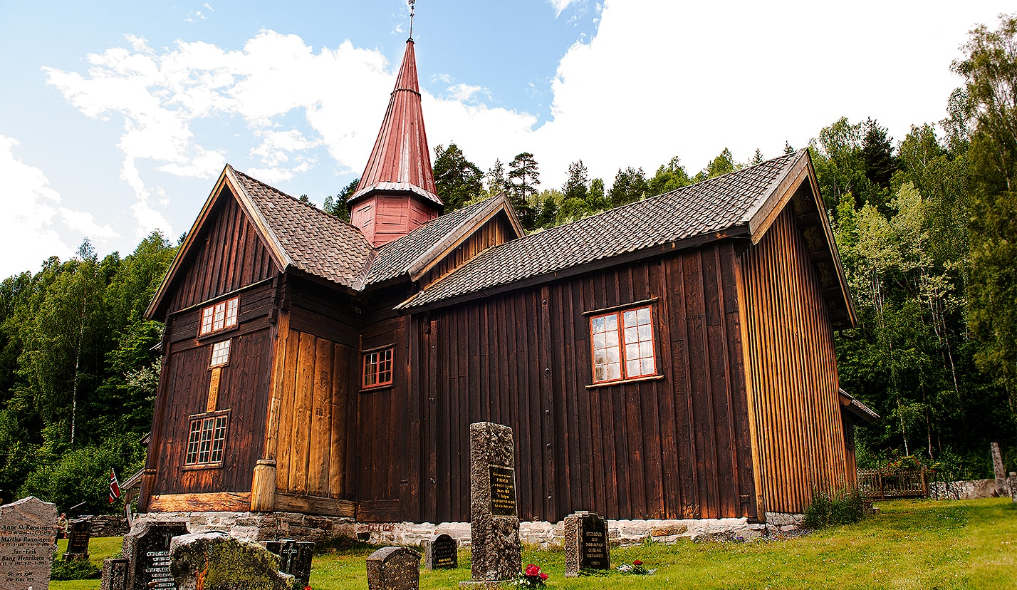 Rollag stavkirke i nytt lys