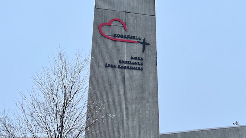 Logo på kirketårnet