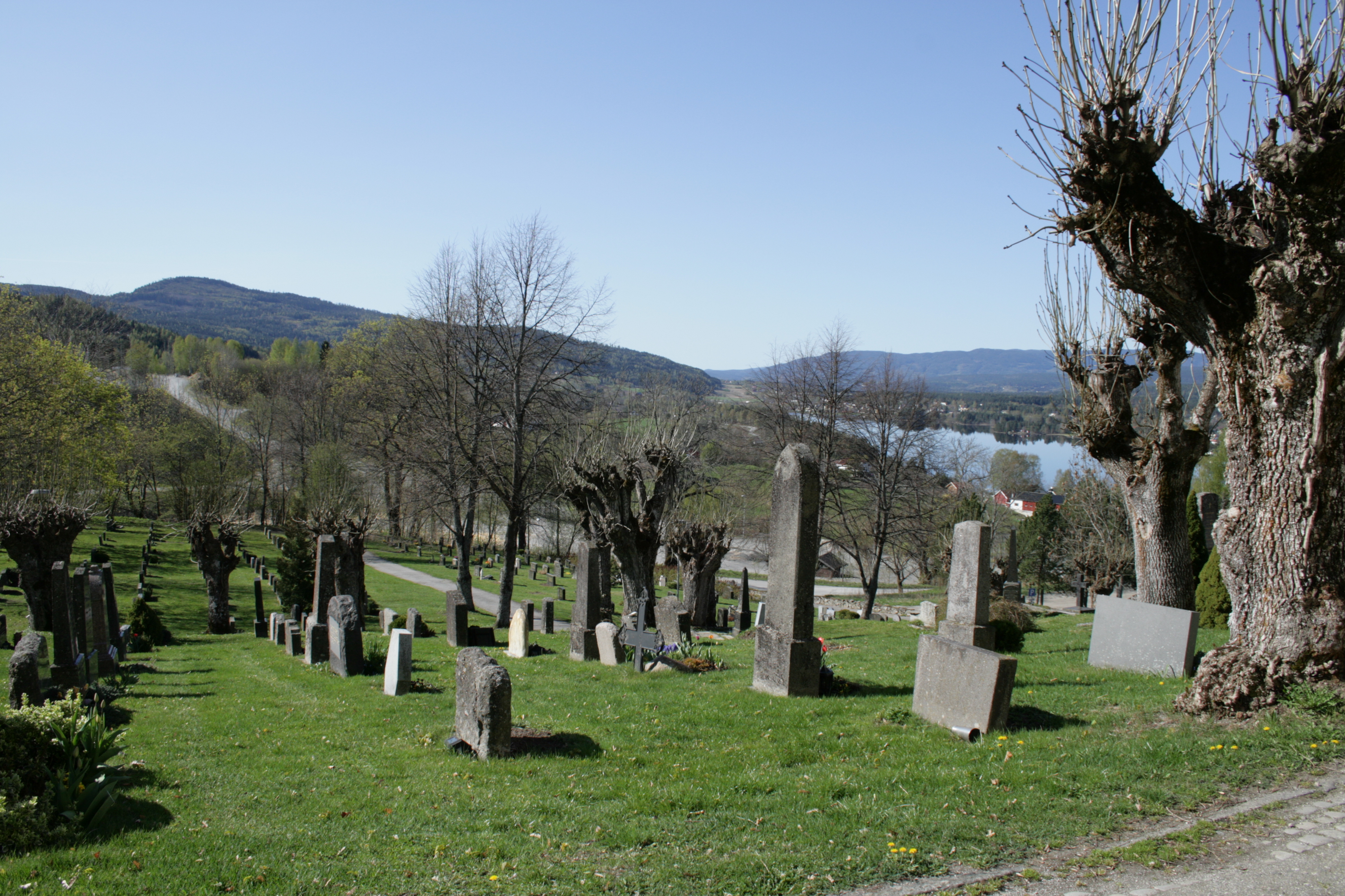 Hva slags grav skal avdøde få?