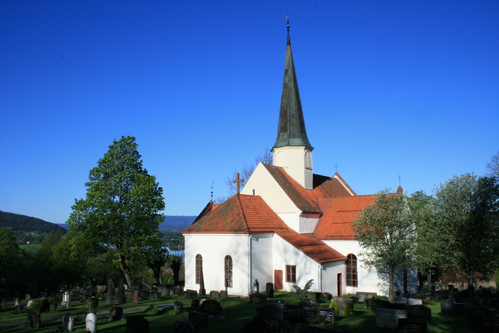 Heggen kirke stenges på grunn av oppussing.