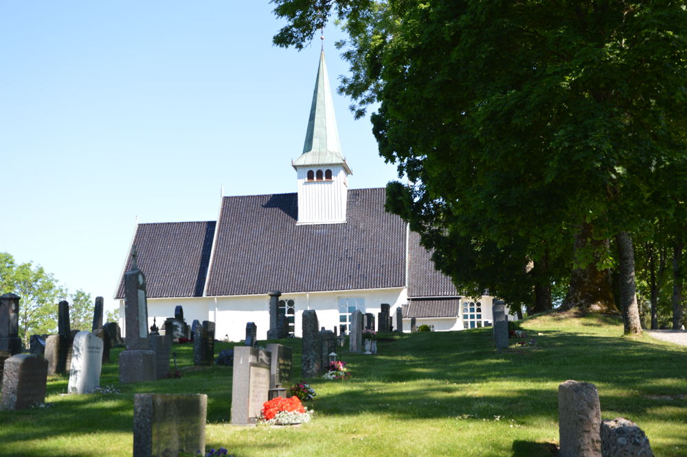 Trøgstad kirke