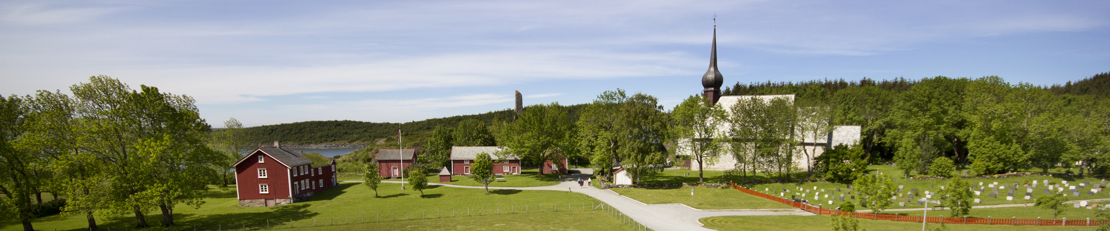 Toppbilde for Leirfjord og Alstahaug kirkelige fellesråd