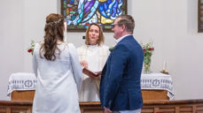 Bjørg, Are og prost Kjerstin, foto: Inger Eide Nordseth