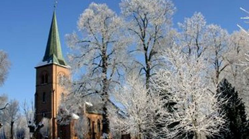 "Alt går litt langsommere her på jorden, når hele himmelen faller ned" (Anne Grete Preus). Foto: Knut Lundby