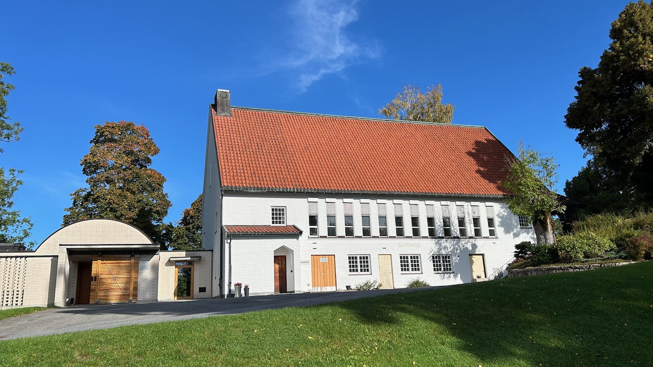 Asker kapell er et livssynsåpent seremonirom.