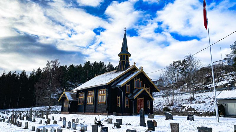 Det blir jul i Askerkirkene i år også. Her representert ved Filtvet kirke. Foto: Asker kirkelige fellesråd / Jørgen Svartvasmo