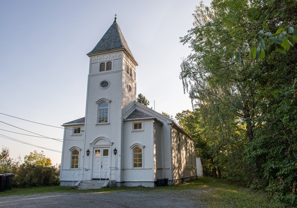 Nærsnes kirke