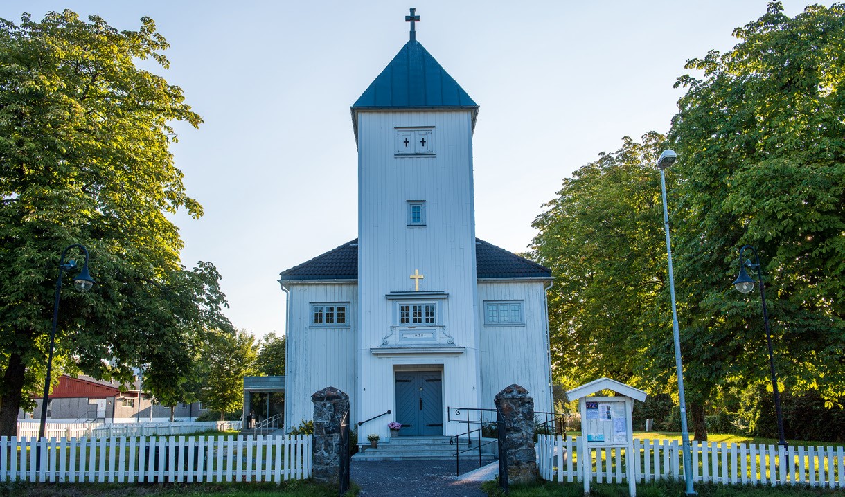 Slemmestad kirke
