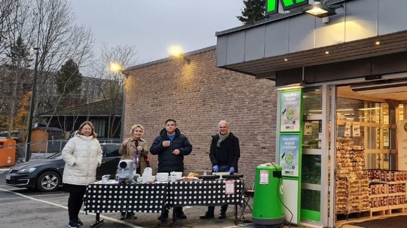 Møt Holmen kirke på stand utenfor KIWI Billingstad