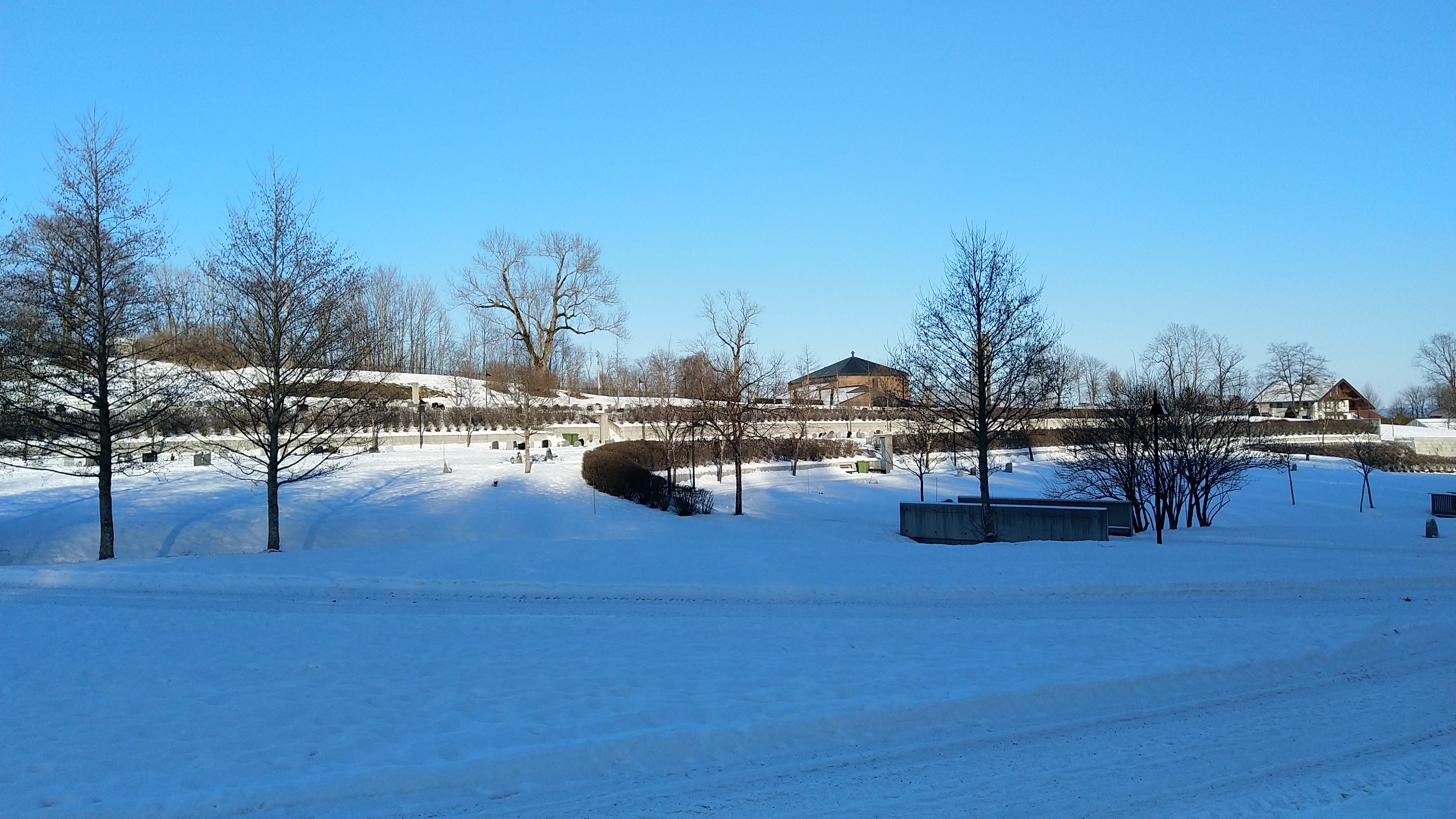 Østenstad kirkegård vinter 2021, Foto: Tormod Krogrud