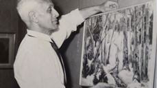 Alberto Rosati, med et av sine Holmsbumotiver, mens han fortsatt bodde i Holmsbu