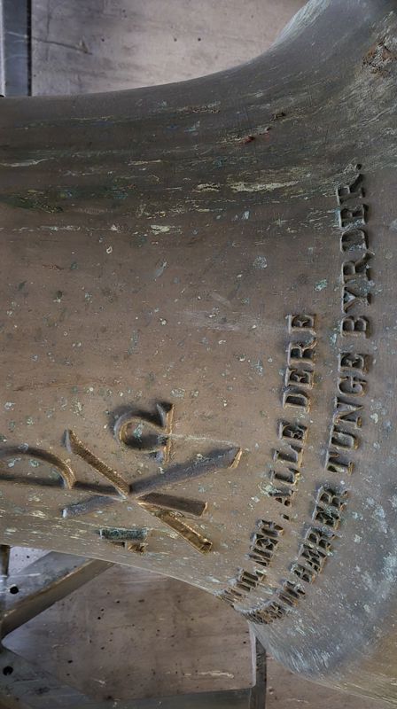 Klokkeringing på natten