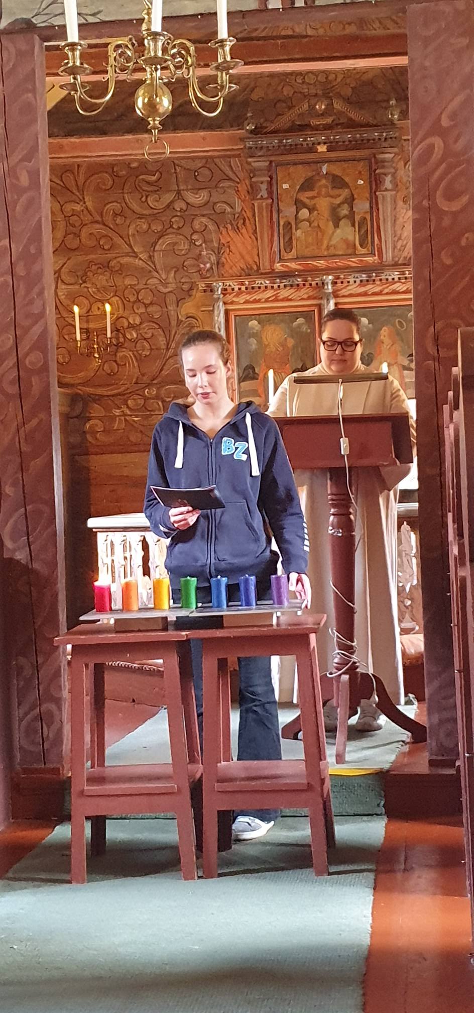 Gudsteneste i Flåm kyrkje