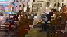 Øyvid Ottesen solosong. Organist Sverre Martin Volle på piano.