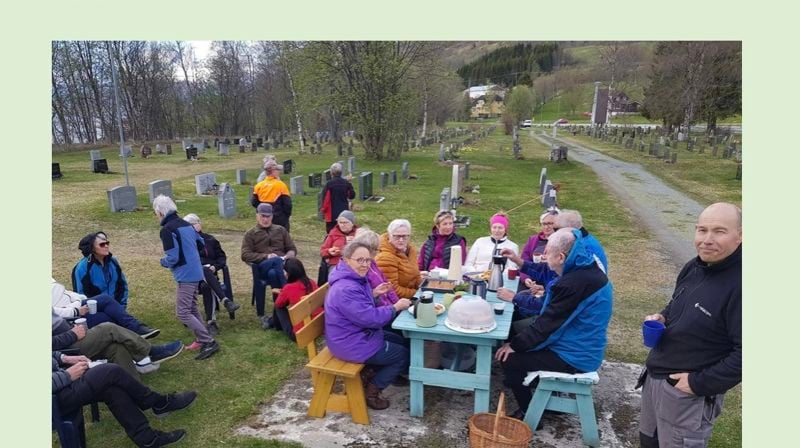 Kirkegårdsdugnader rundt omkring