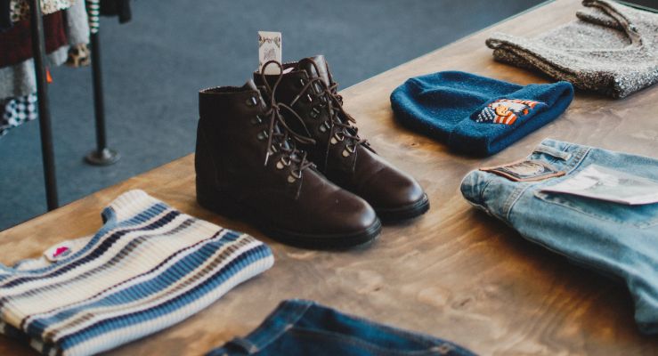 Klær til flyktninger trengs!