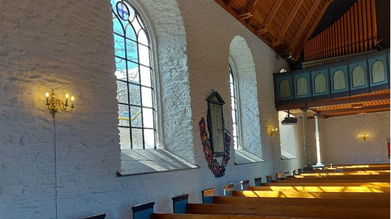 Ope for gudstenester - oppdaterte smittevernreglar