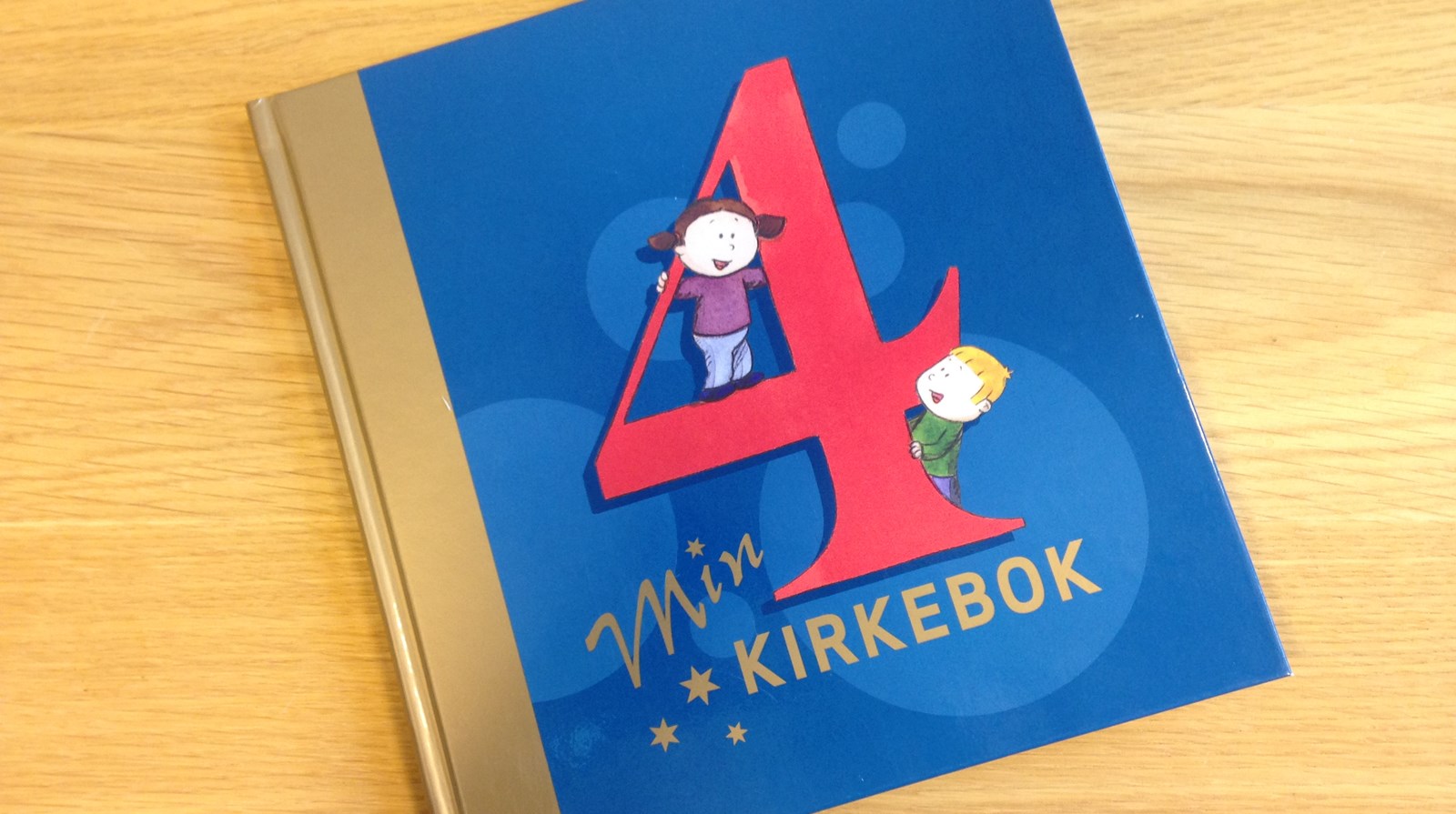 4 ÅRS BOK - ÅRSTAD MENIGHET