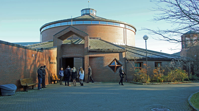 Arkivbilde av Åsane kirke. 