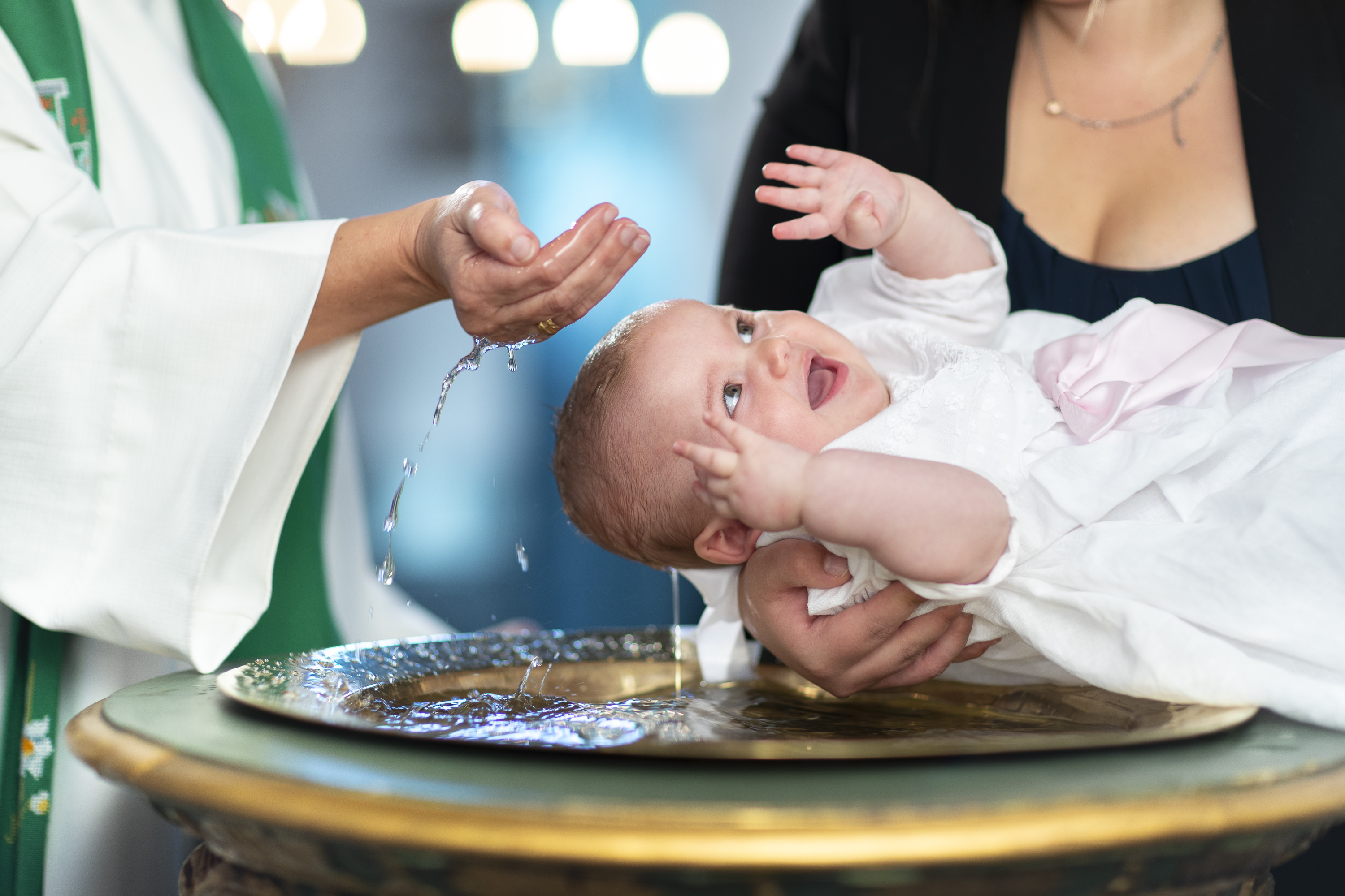 Dåpslørdag i Åsane gamle kirke
