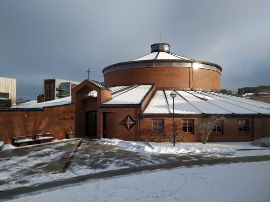 Gudstjeneste ved bålpanna