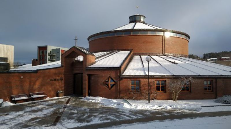 Gudstjeneste ved bålpanna