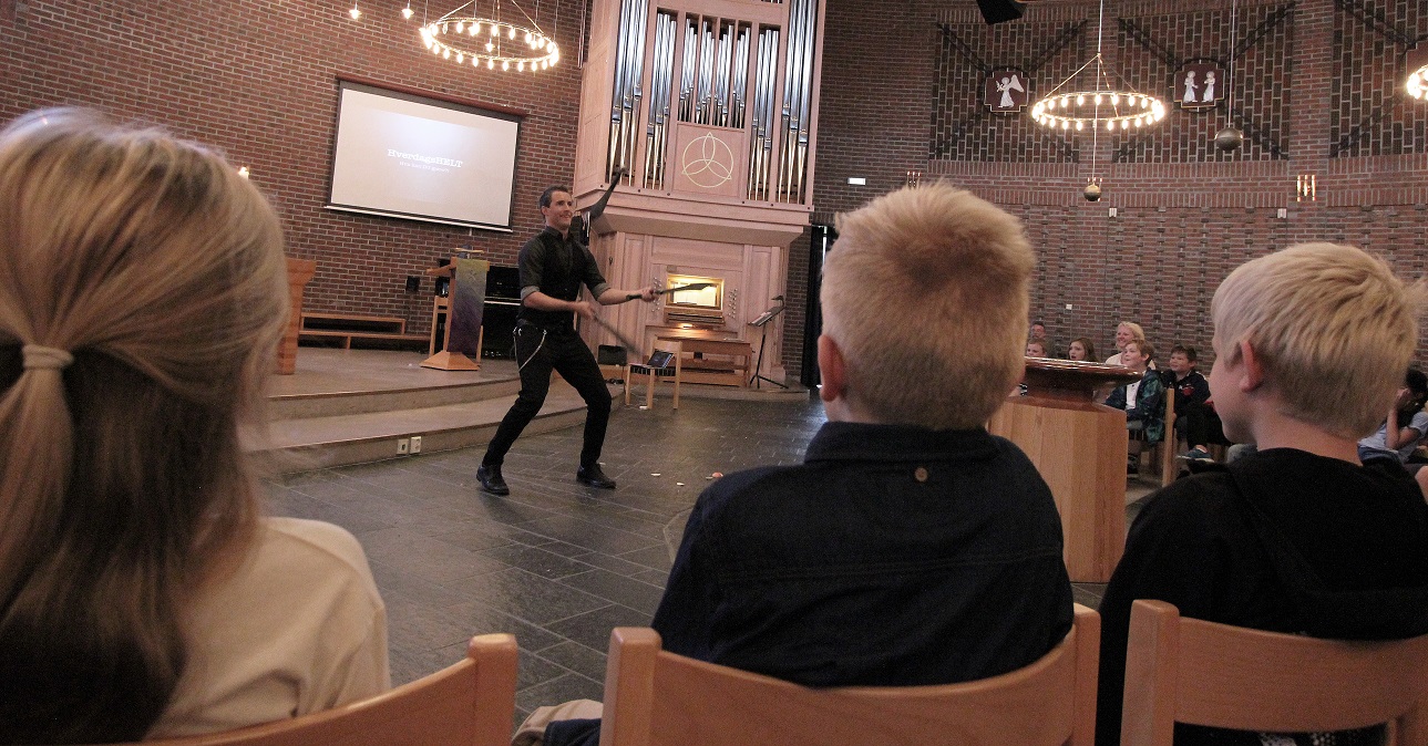 Foto: Gazki i Åsane kirke 2015.