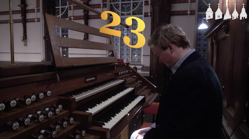 Luke 23 - "Det lyser i stille grender"