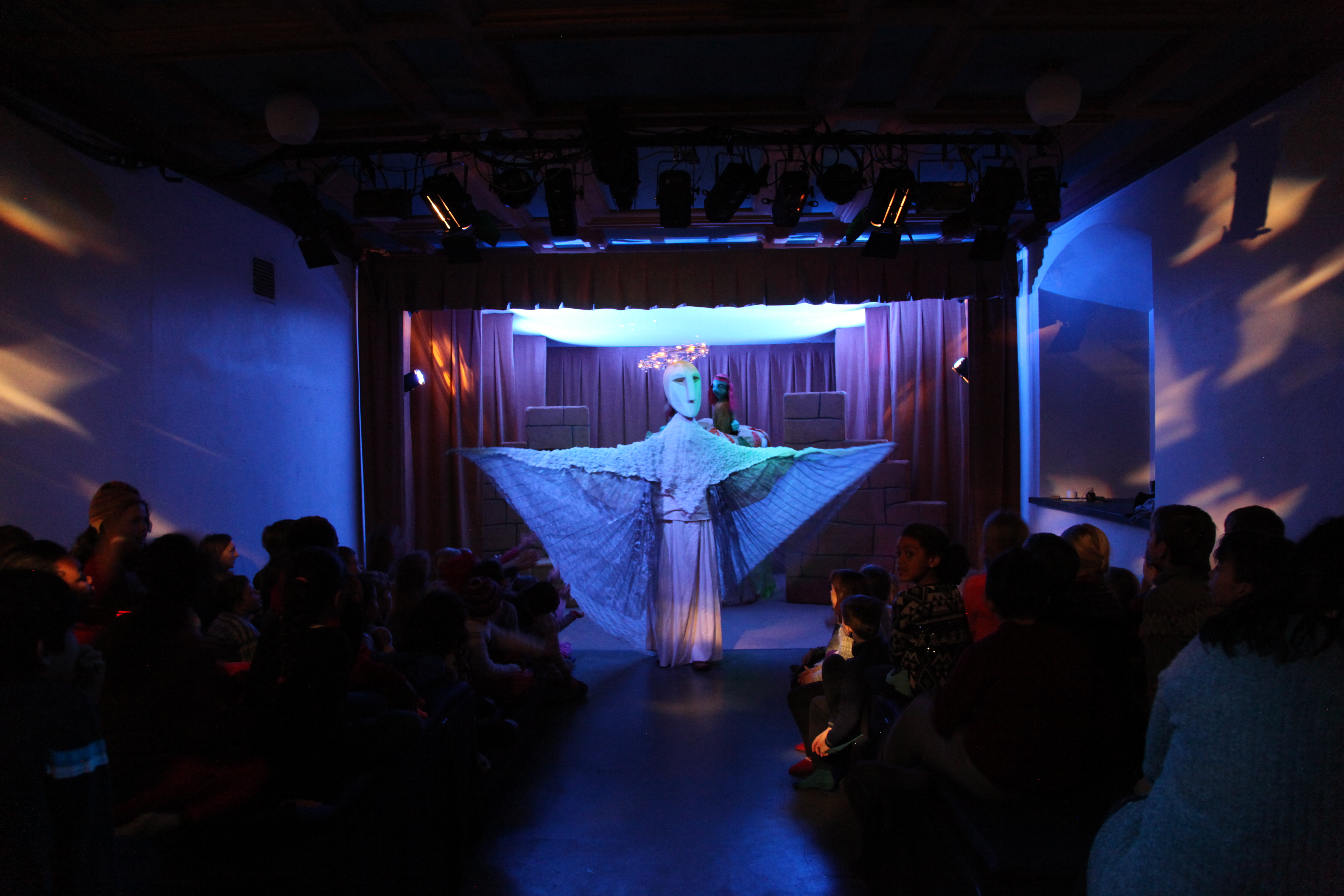 Kontakt og billettinformasjon