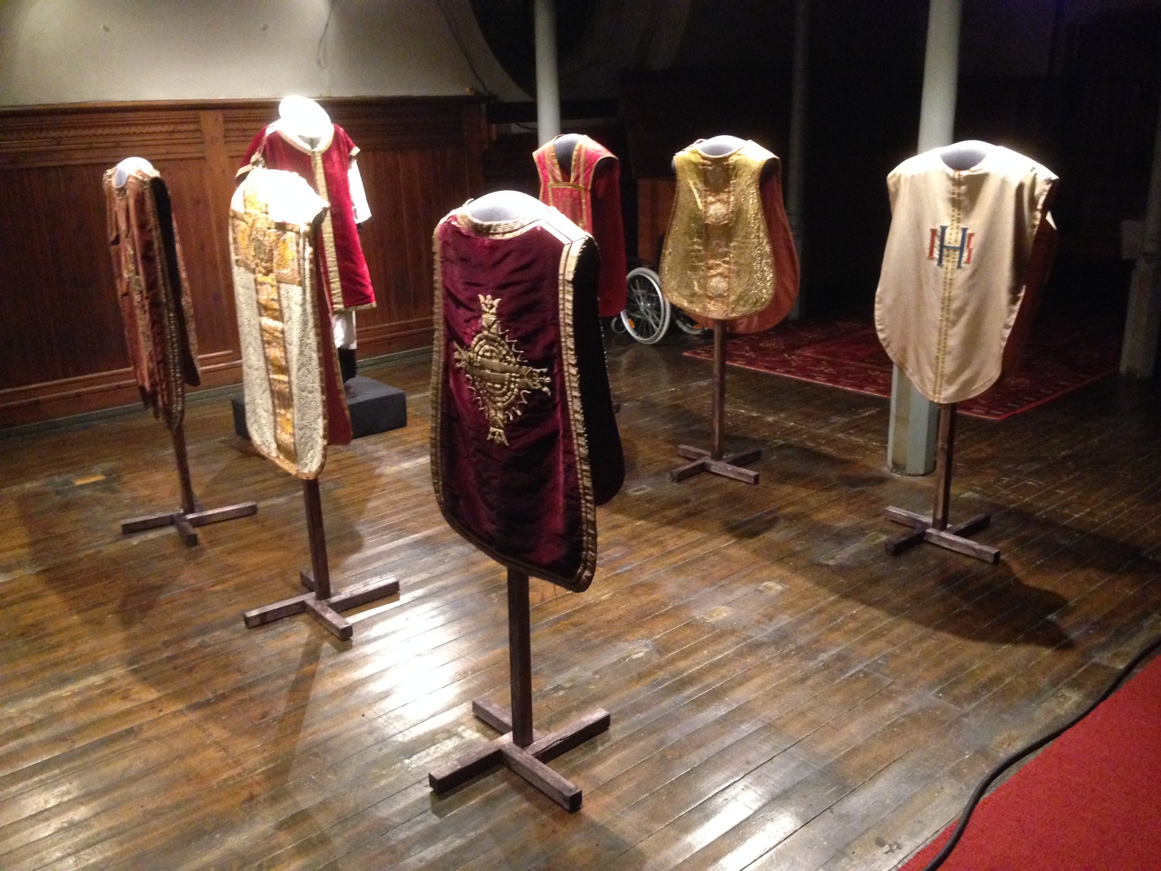 Kirketekstiler før og nå