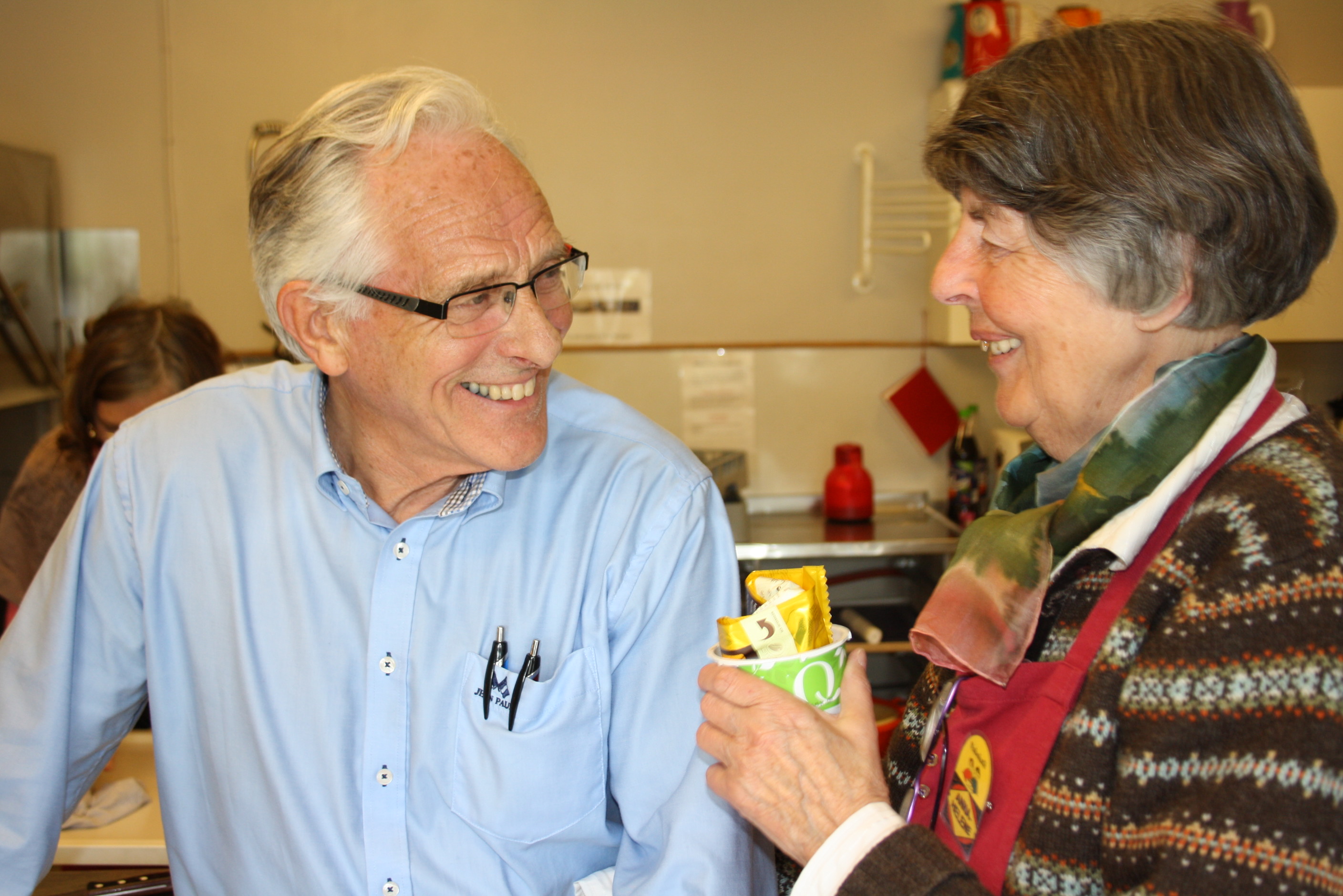 Nabokafe på menighetshuset