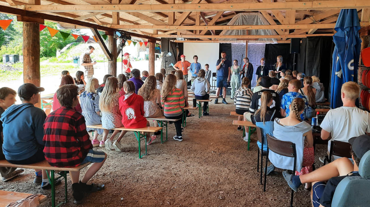 UNGDOMSFESTIVAL: Mange ungdommer var i sommer samlet under den kristne ungdomsfestivalen JäPe i Estland.