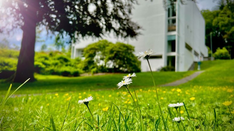 Praktisk informasjon om Eidsvåg Kirke