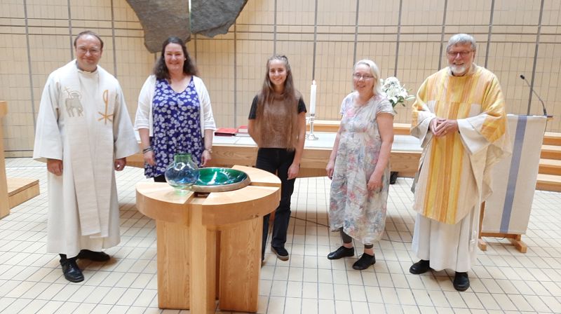 Feiret gjenåpning av kirken