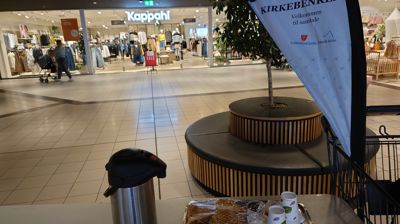 Bilde fra Kirkebenken på "Torget" på Vestkanten