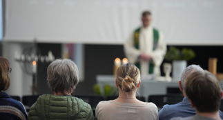 Nattverdsbordet er dekket på menighetsweekend