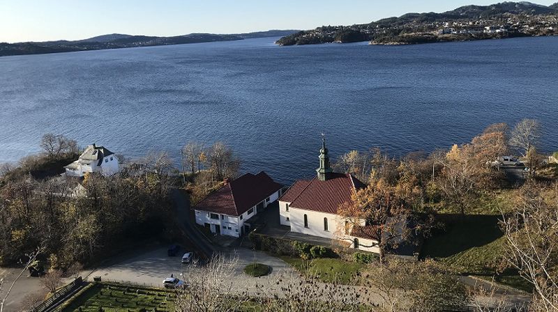 Ledig vikariat i Salhus menighet som kirketjener -50% stilling