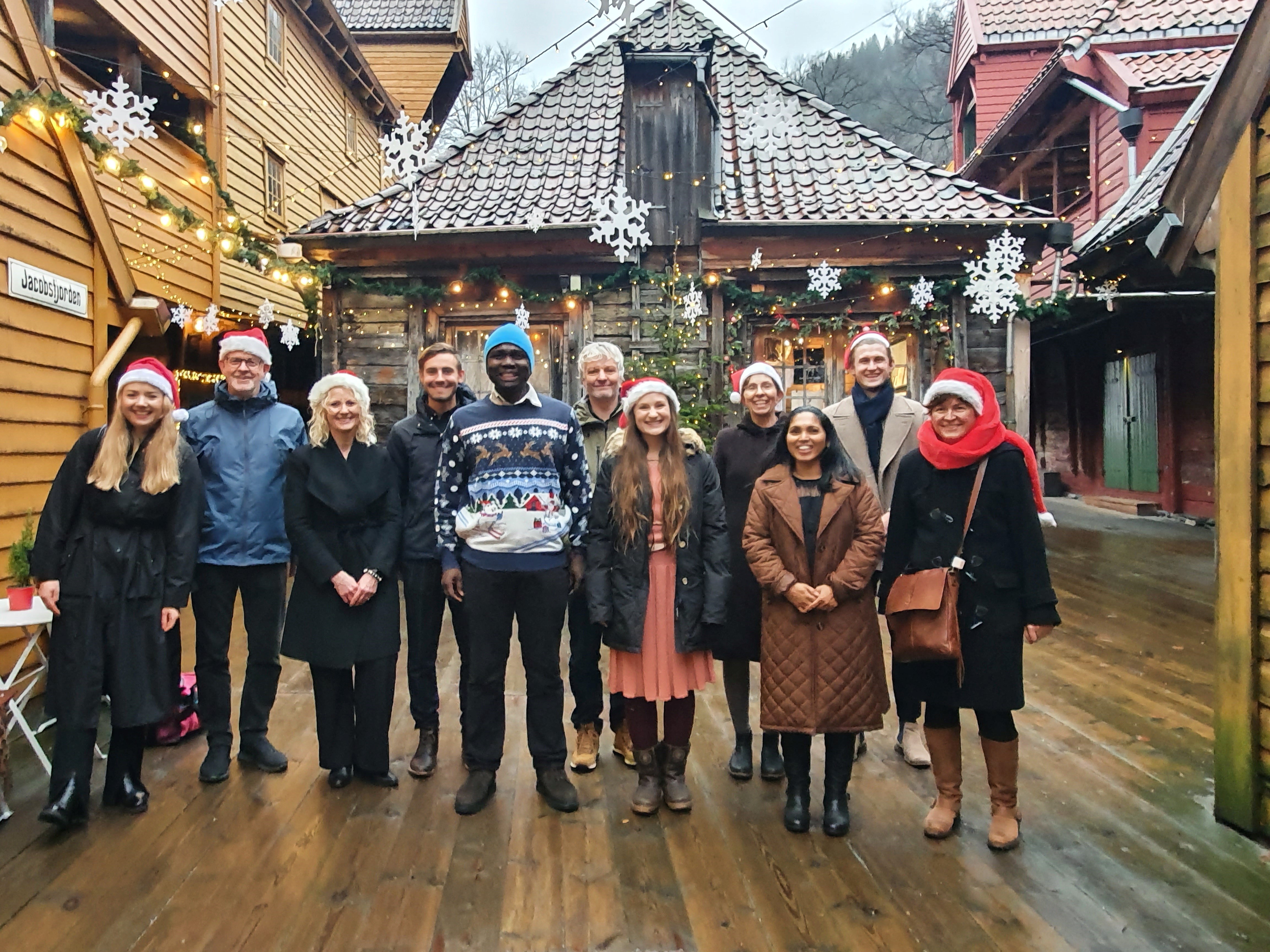 En liten julehilsen fra staben i Salhus menighet