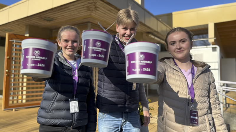 Pengene fra fasteaksjonen går til dem som trenger det. Foto. Geir Endre Kristoffersen