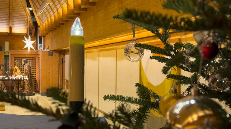 Det blir mange gudstjenester og konserter i Søreide kirke i julen, helt fram til juletrefesten 8. januar.