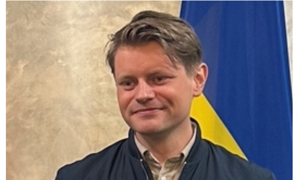 Stortingspolitiker Peter Frølich har et sterkt engasjement for menneskerettigheter blant annet som leder for organisasjonen Fritt Ukraina.