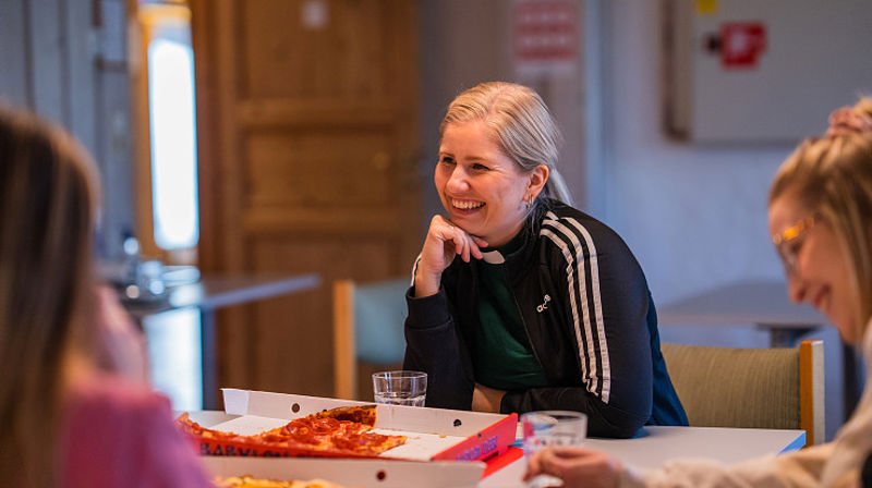 30% prosjektstilling for 2 år, som ungdomsarbeider i Saltstraumen menighet