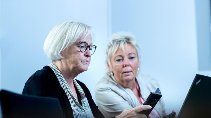 Foran datamaskinen – foto Bo Mathisen 