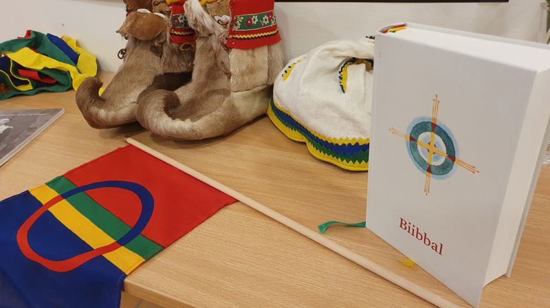 Nord samisk bibel Foto: Monica Nilsen