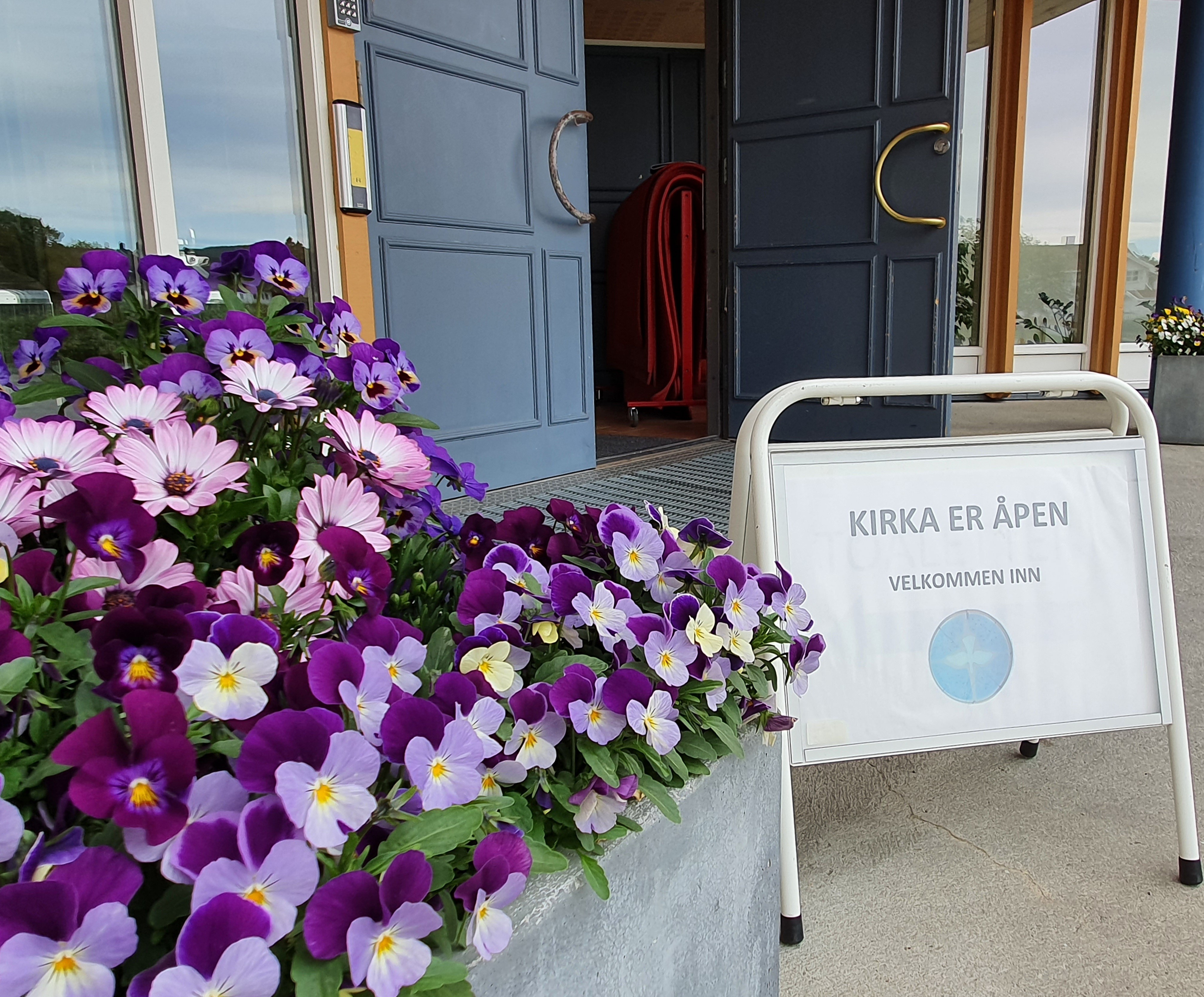 Sommeråpent 2024 - Rønvik kirke