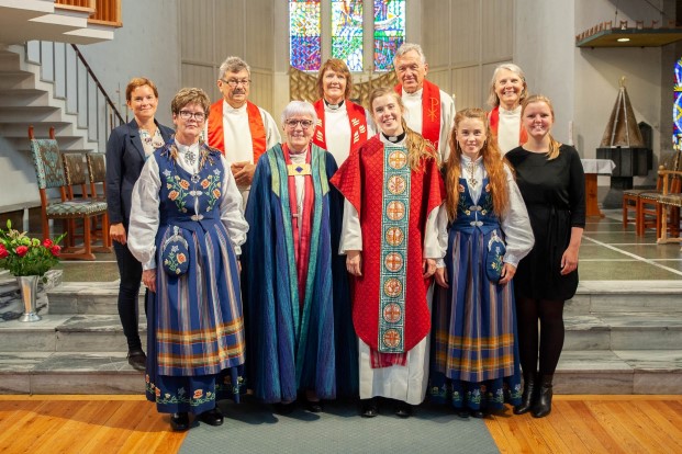 ordinasjon gruppebilde-foto henrik dvergsdal for nordlan musikkfestuke.jpg